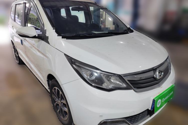 Used CHANGAN KAICHENG Oushang A600 2016 1.5L Manual Luxury 7-Seater Front Right 45 Deg