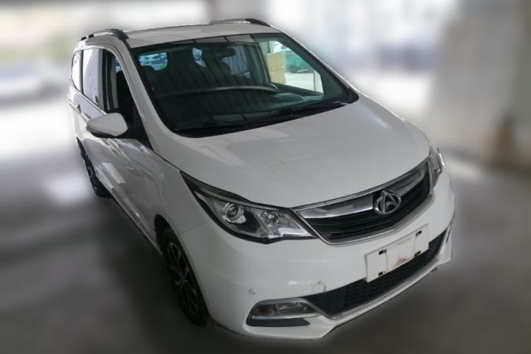 Used CHANGAN KAICHENG Oushang A600 2016 1.5L Manual Luxury 7-Seater Front Right 45 Deg