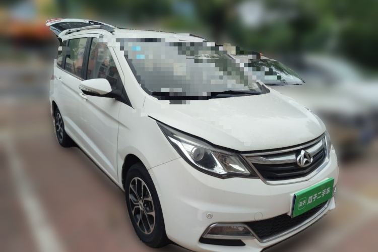Used CHANGAN KAICHENG Oushang A600 2016 1.5L Manual Luxury 7-Seater Front Right 45 Deg