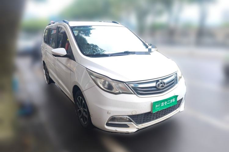Used CHANGAN KAICHENG Oushang A600 2016 1.5L Manual Luxury 7-Seater Front Right 45 Deg