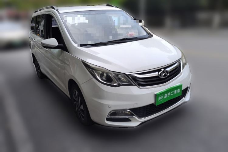Used CHANGAN KAICHENG Oushang A600 2016 1.5L Manual Luxury 7-Seater Front Right 45 Deg