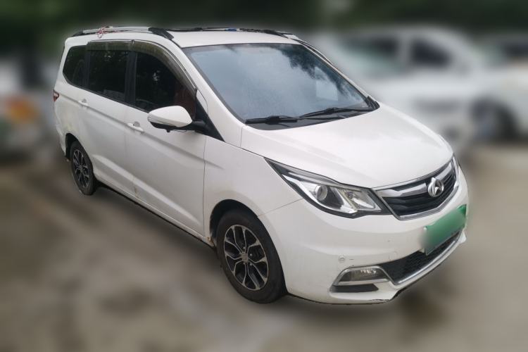 Used CHANGAN KAICHENG Oushang A600 2016 1.5L Manual Luxury 7-Seater Front Right 45 Deg