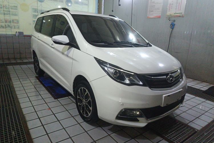Used CHANGAN KAICHENG Oushang A600 2016 1.5L Manual Luxury 7-Seater Front Right 45 Deg