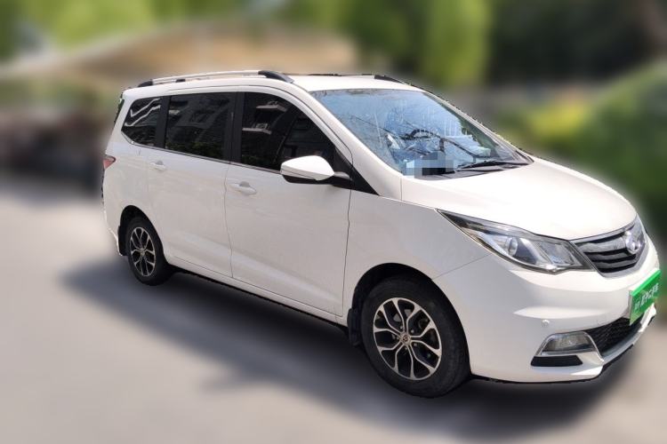 Used CHANGAN KAICHENG Oushang A600 2016 1.5L Manual Luxury 7-Seater Front Right 45 Deg