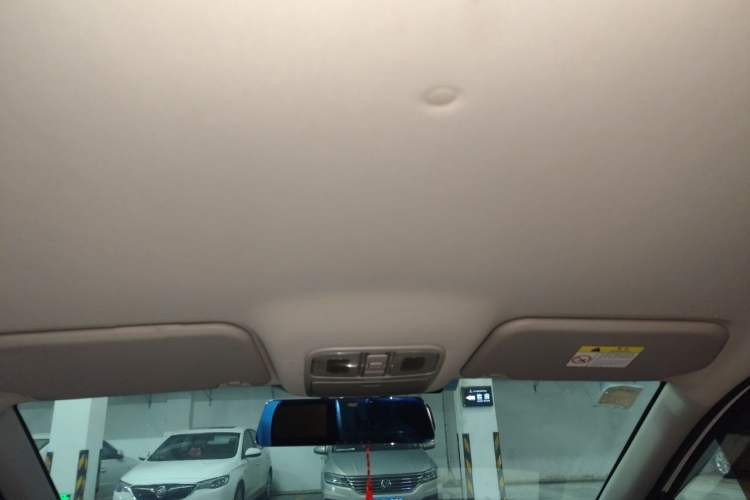 Used CHANGAN KAICHENG Oushang A600 2016 1.5L Manual Elite 7-Seater Headliner