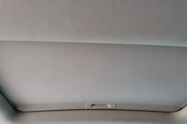 Used CHANGAN KAICHENG Oushang A600 2016 1.5L Manual Luxury 7-Seater Headliner