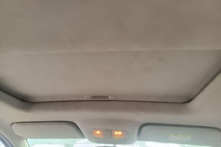 Used CHANGAN KAICHENG Oushang A600 2016 1.5L Manual Luxury 7-Seater Headliner