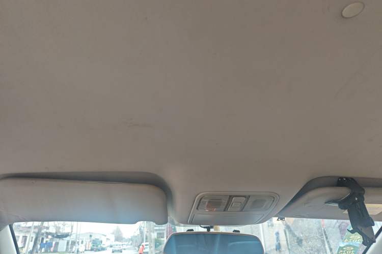 Used CHANGAN KAICHENG Oushang A600 2016 1.5L Manual Elite 7-Seater Headliner