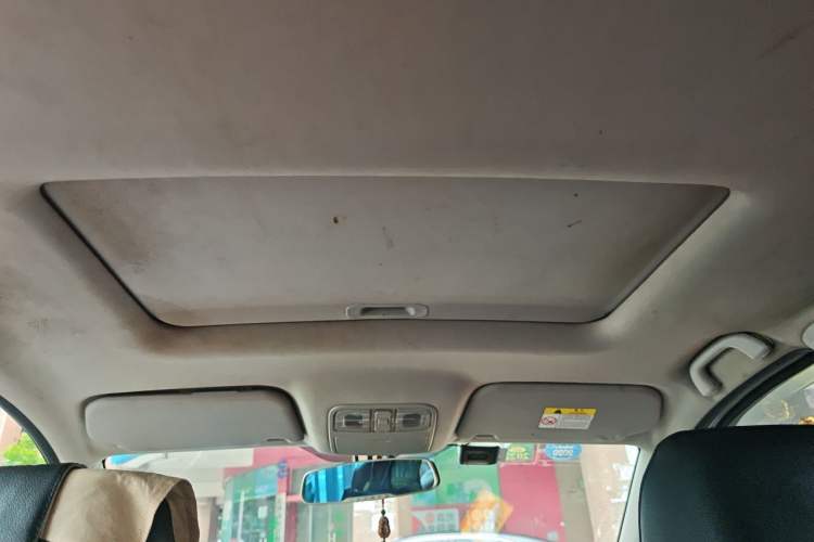 Used CHANGAN KAICHENG Oushang A600 2016 1.5L Manual Luxury 7-Seater Headliner