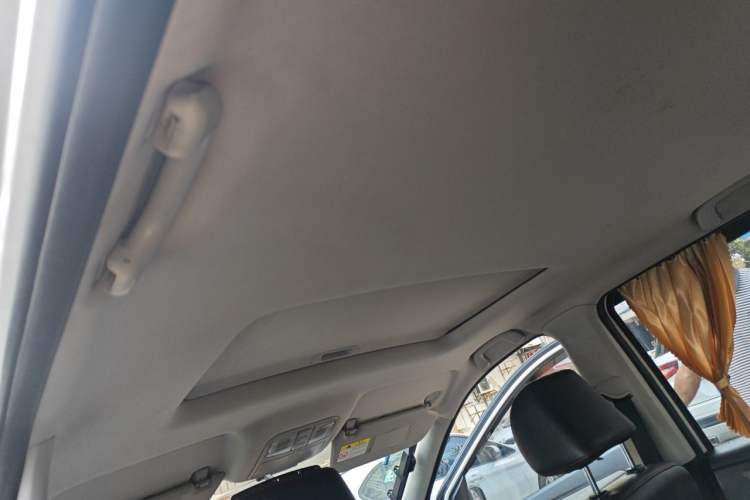 Used CHANGAN KAICHENG Oushang A600 2016 1.5L Manual Elite 7-Seater Headliner
