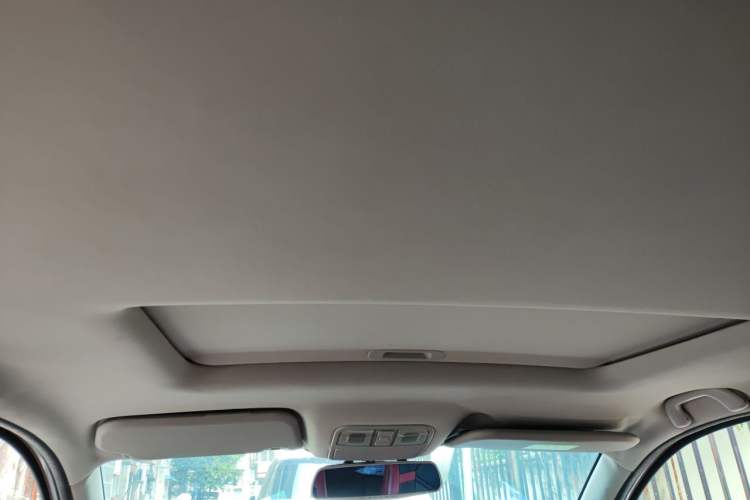 Used CHANGAN KAICHENG Oushang A600 2016 1.5L Manual Luxury 7-Seater Headliner