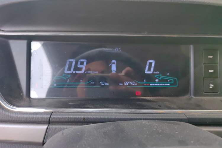 Used CHANGAN KAICHENG Oushang A600 2016 1.5L Manual Luxury 7-Seater Instrument Cluster