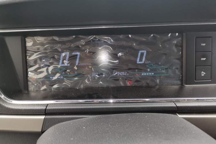 Used CHANGAN KAICHENG Oushang A600 2016 1.5L Manual Luxury 7-Seater Instrument Cluster