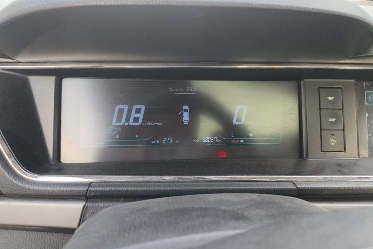 Used CHANGAN KAICHENG Oushang A600 2016 1.5L Manual Luxury 7-Seater Instrument Cluster