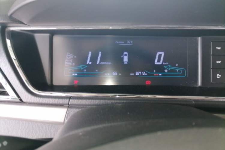 Used CHANGAN KAICHENG Oushang A600 2016 1.5L Manual Luxury 7-Seater Instrument Cluster