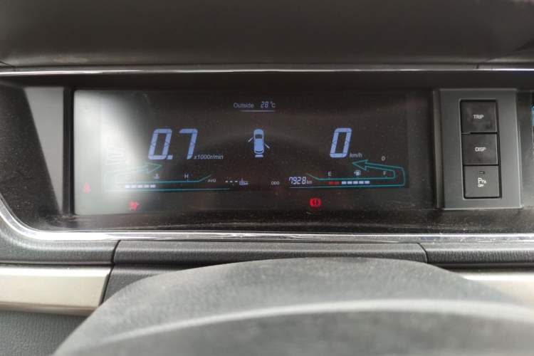 Used CHANGAN KAICHENG Oushang A600 2016 1.5L Manual Luxury 7-Seater Instrument Cluster