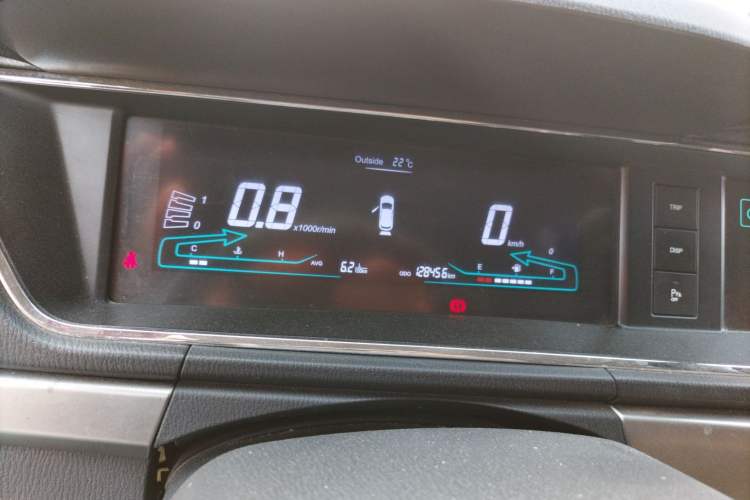 Used CHANGAN KAICHENG Oushang A600 2016 1.5L Manual Luxury 7-Seater Instrument Cluster