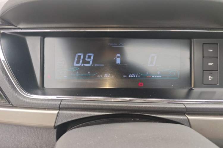Used CHANGAN KAICHENG Oushang A600 2016 1.5L Manual Luxury 7-Seater Instrument Cluster