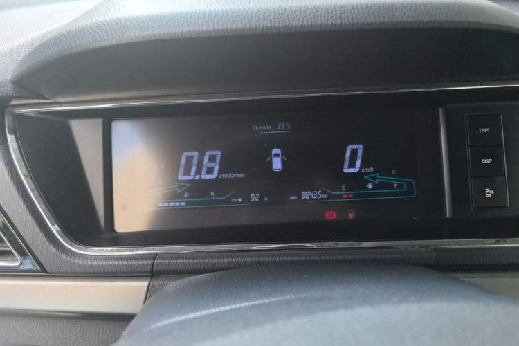 Used CHANGAN KAICHENG Oushang A600 2016 1.5L Manual Luxury 7-Seater Instrument Cluster