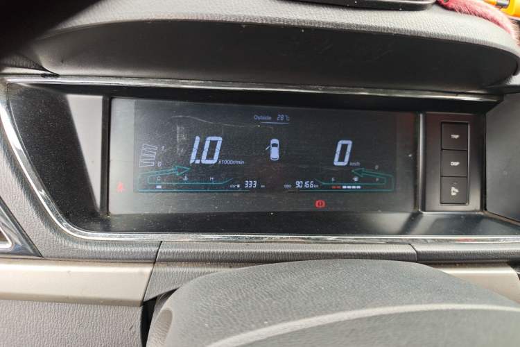 Used CHANGAN KAICHENG Oushang A600 2016 1.5L Manual Luxury 7-Seater Instrument Cluster