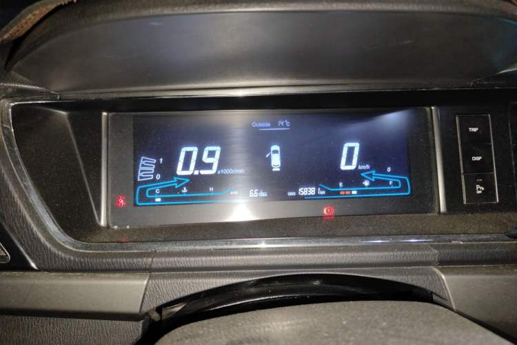 Used CHANGAN KAICHENG Oushang A600 2016 1.5L Manual Luxury 7-Seater Instrument Cluster
