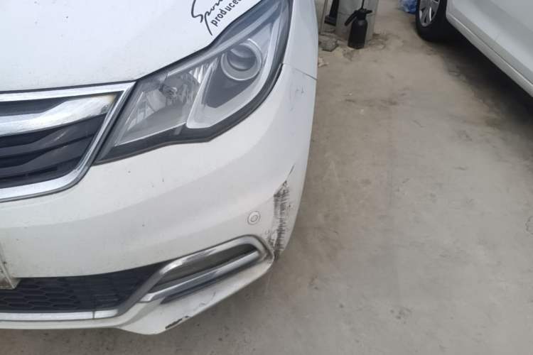 Used CHANGAN KAICHENG Oushang A600 2016 1.5L Manual Luxury 7-Seater Left Front Headlight