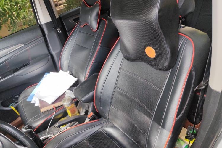 Used CHANGAN KAICHENG Oushang A600 2016 1.5L Manual Luxury 7-Seater Left Front Seat