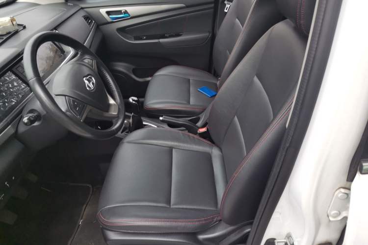 Used CHANGAN KAICHENG Oushang A600 2016 1.5L Manual Luxury 7-Seater Left Front Seat