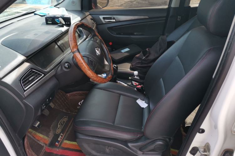 Used CHANGAN KAICHENG Oushang A600 2016 1.5L Manual Luxury 7-Seater Left Front Seat