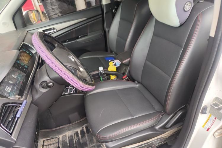 Used CHANGAN KAICHENG Oushang A600 2016 1.5L Manual Luxury 7-Seater Left Front Seat