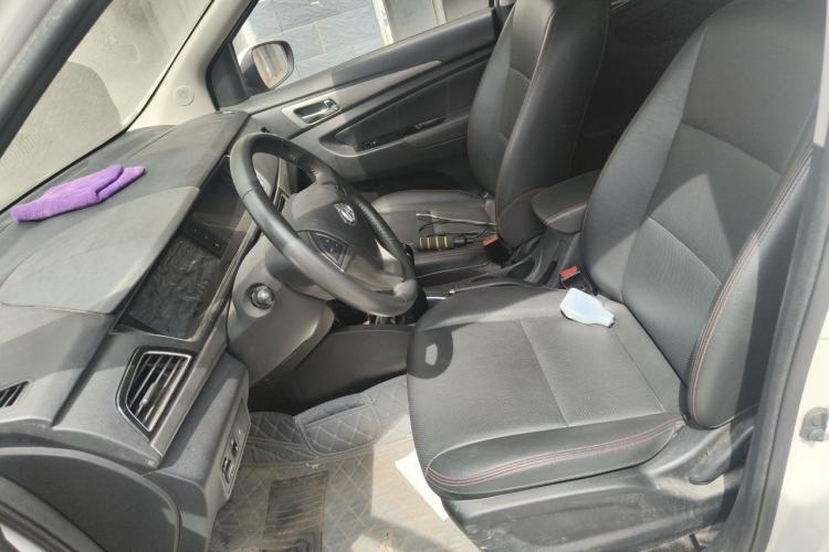 Used CHANGAN KAICHENG Oushang A600 2016 1.5L Manual Luxury 7-Seater Left Front Seat