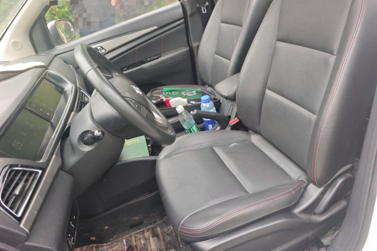 Used CHANGAN KAICHENG Oushang A600 2016 1.5L Manual Luxury 7-Seater Left Front Seat