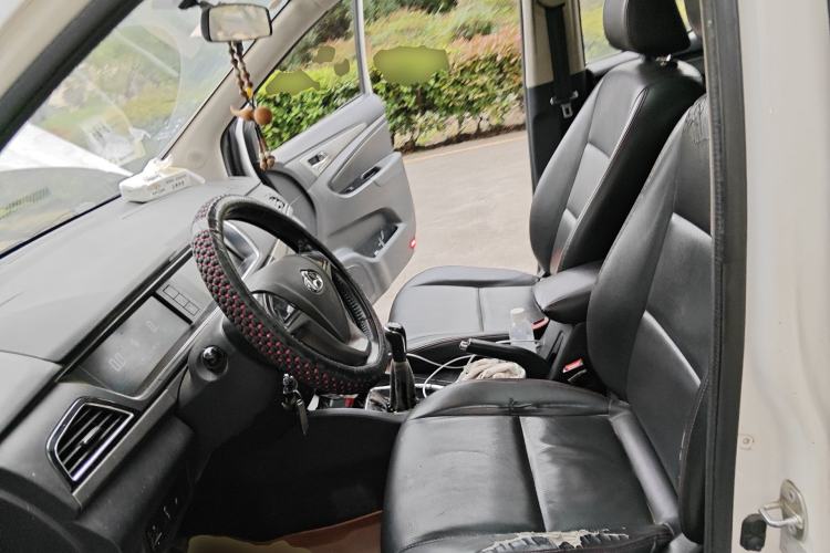 Used CHANGAN KAICHENG Oushang A600 2016 1.5L Manual Luxury 7-Seater Left Front Seat