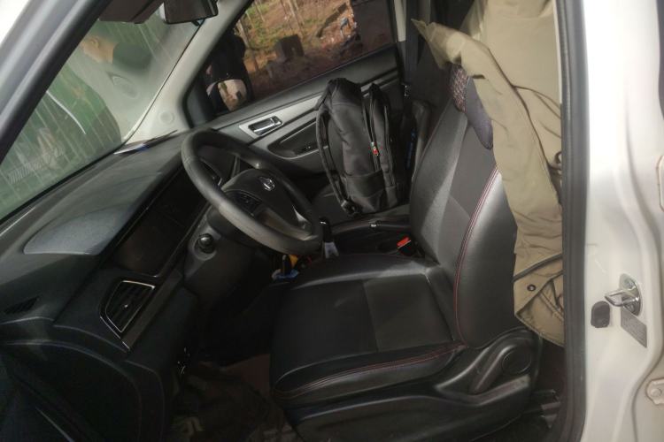 Used CHANGAN KAICHENG Oushang A600 2016 1.5L Manual Elite 7-Seater Left Front Seat