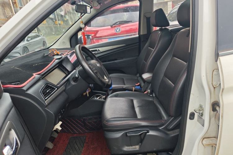 Used CHANGAN KAICHENG Oushang A600 2016 1.5L Manual Luxury 7-Seater Left Front Seat