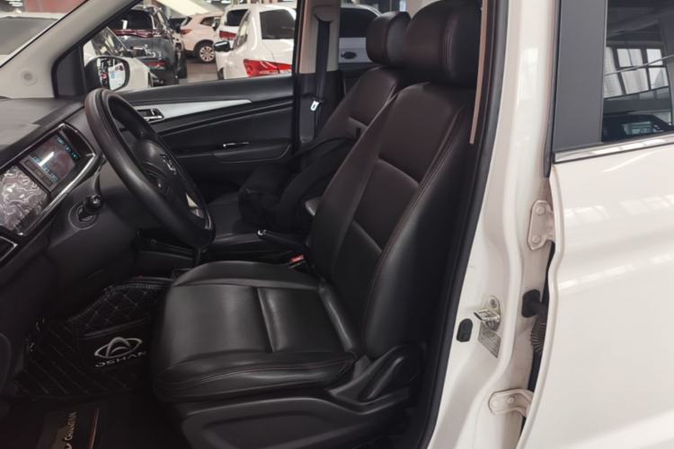 Used CHANGAN KAICHENG Oushang A600 2016 1.5L Manual Luxury 7-Seater Left Front Seat