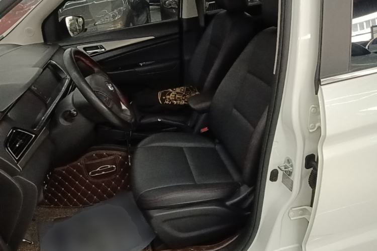 Used CHANGAN KAICHENG Oushang A600 2016 1.5L Manual Luxury 7-Seater Left Front Seat