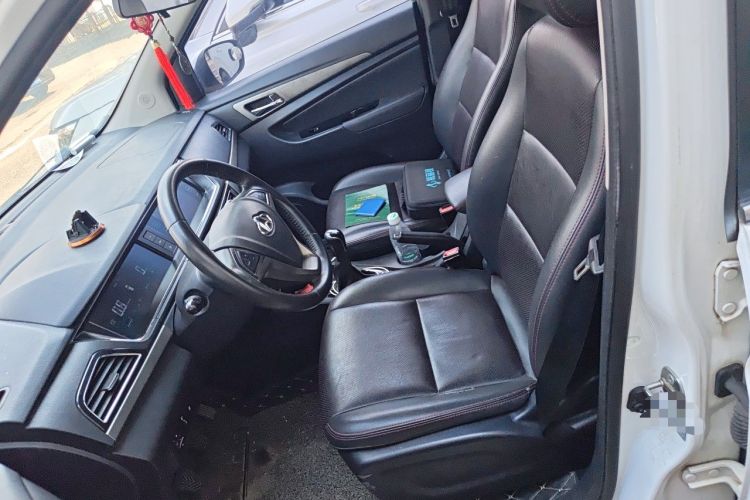 Used CHANGAN KAICHENG Oushang A600 2016 1.5L Manual Luxury 6-Seater Left Front Seat
