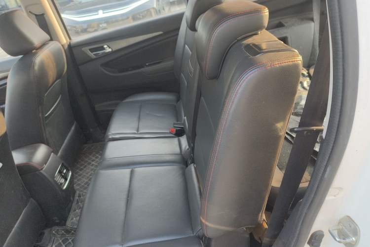Used CHANGAN KAICHENG Oushang A600 2016 1.5L Manual Luxury 7-Seater Left Rear Seat