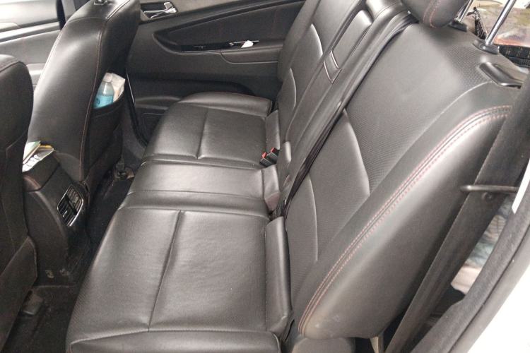 Used CHANGAN KAICHENG Oushang A600 2016 1.5L Manual Luxury 7-Seater Left Rear Seat