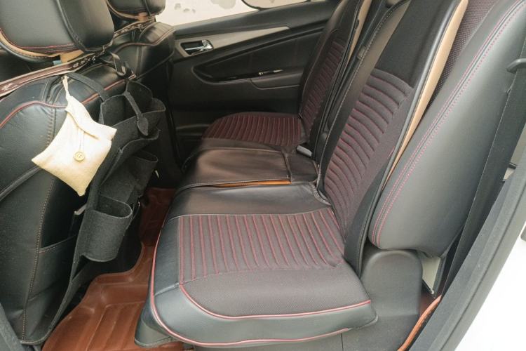 Used CHANGAN KAICHENG Oushang A600 2016 1.5L Manual Luxury 7-Seater Left Rear Seat