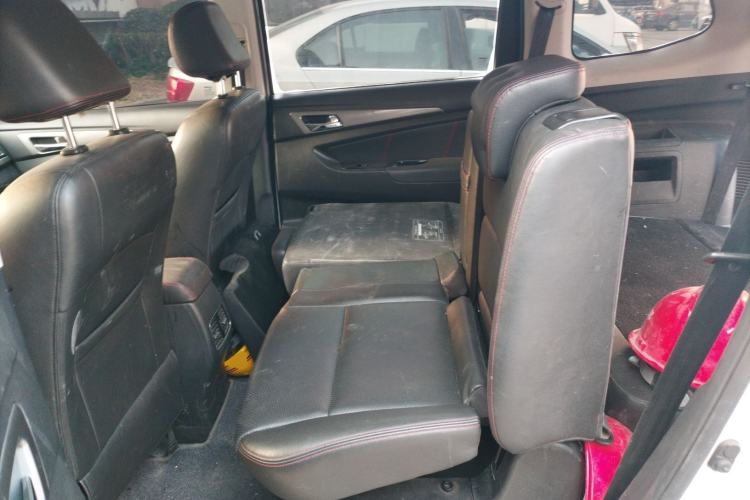 Used CHANGAN KAICHENG Oushang A600 2016 1.5L Manual Luxury 7-Seater Left Rear Seat