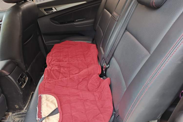 Used CHANGAN KAICHENG Oushang A600 2016 1.5L Manual Elite 7-Seater Left Rear Seat