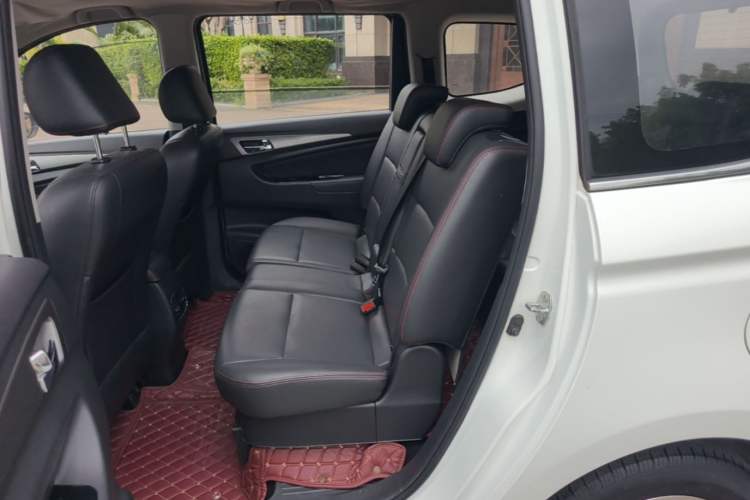 Used CHANGAN KAICHENG Oushang A600 2016 1.5L Manual Luxury 7-Seater Left Rear Seat