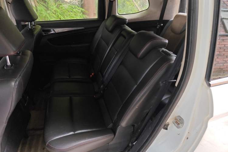 Used CHANGAN KAICHENG Oushang A600 2016 1.5L Manual Luxury 7-Seater Left Rear Seat