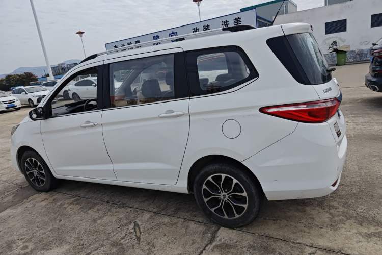 Used CHANGAN KAICHENG Oushang A600 2016 1.5L Manual Luxury 7-Seater Left Side