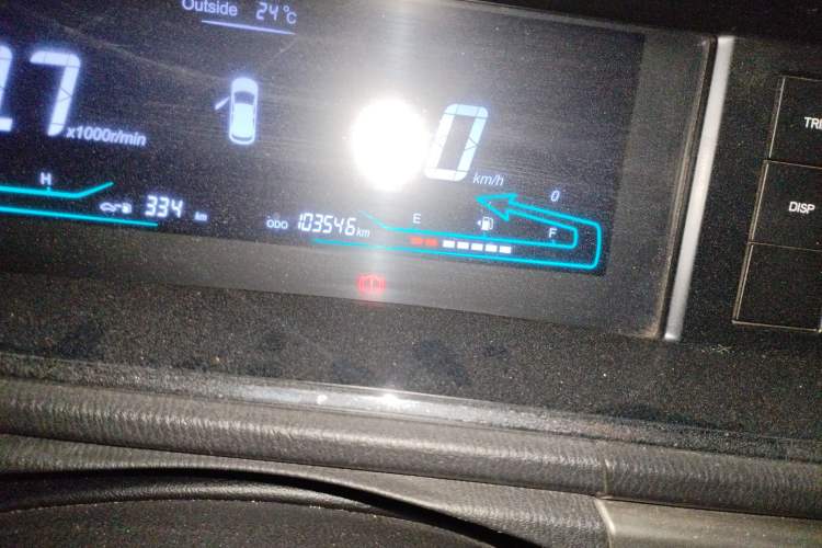 Used CHANGAN KAICHENG Oushang A600 2016 1.5L Manual Standard 7-Seater Odometer Close Up