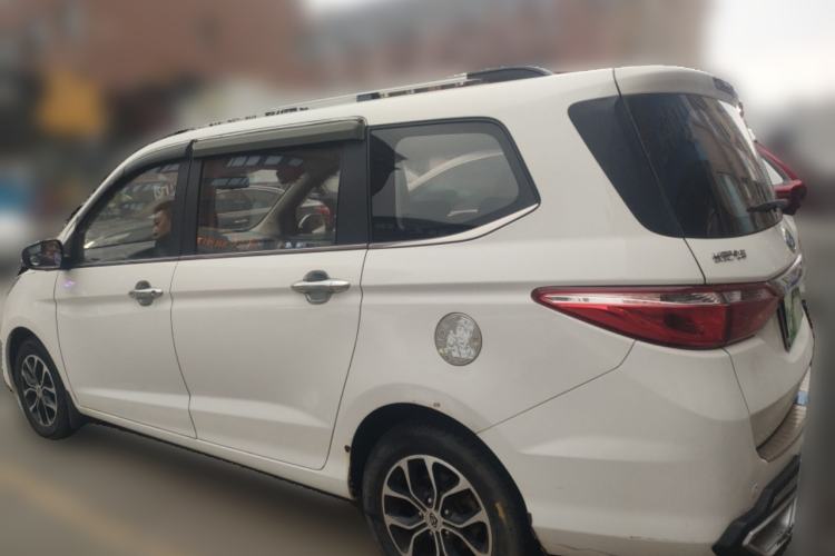 Used CHANGAN KAICHENG Oushang A600 2016 1.5L Manual Luxury 7-Seater Rear Left 45 Deg