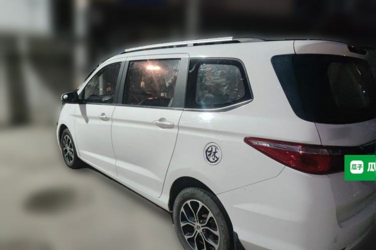 Used CHANGAN KAICHENG Oushang A600 2016 1.5L Manual Luxury 7-Seater Rear Left 45 Deg