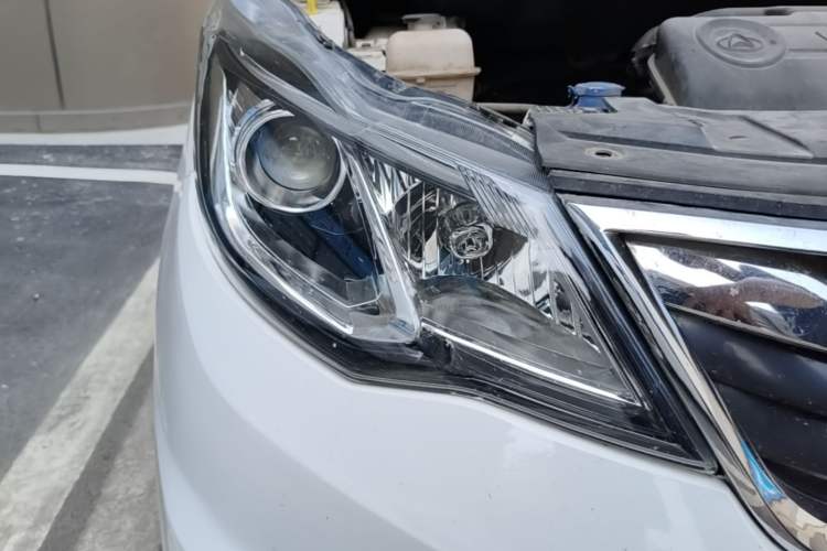 Used CHANGAN KAICHENG Oushang A600  Right Front Headlight